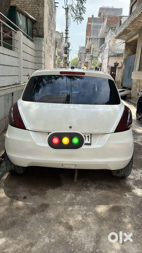 Swift Lxi Maruti 2017
