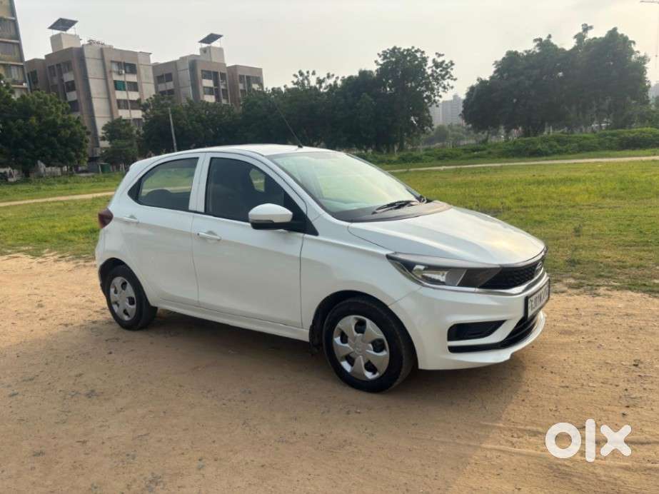 Tata Tiago 1.2 Revotron Xt (o), 2021, Petrol