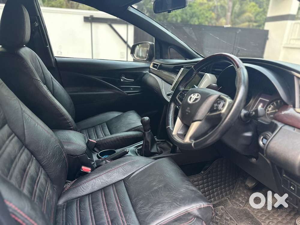 Full Black Toyota Innova Crysta 2017 Diesel Well Maintained