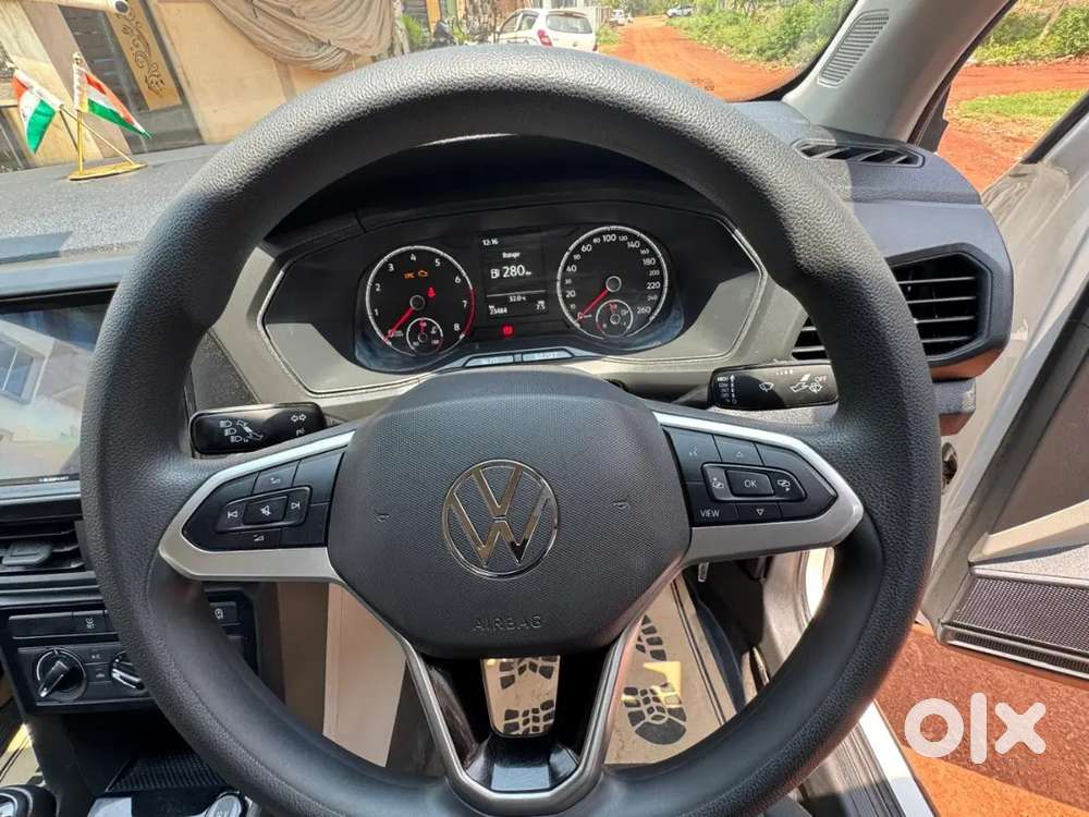 Volkswagen Taigun 2022 Petrol 23500 Km Driven