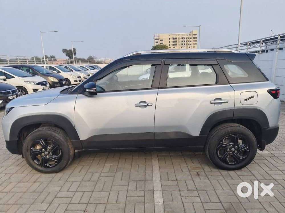 Maruti Suzuki Brezza 1.5 Zxi Smart Hybrid Dual Tone, 2023, Petrol