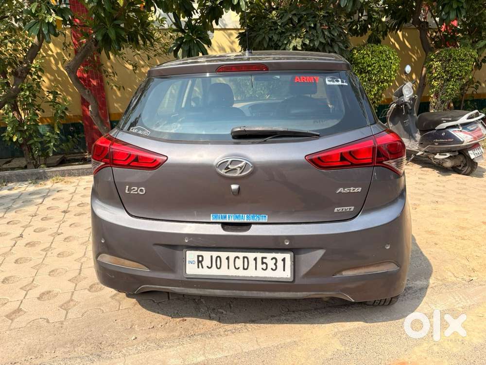 Army Officer Driven Hyundai Elite I20 Petrol Manual 2017