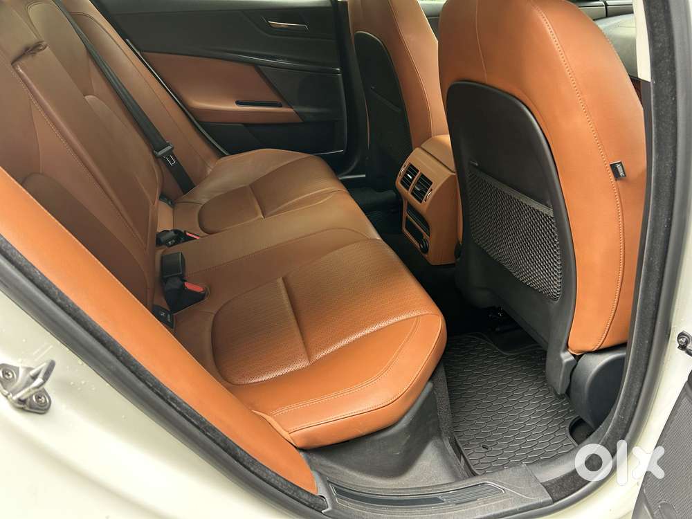 Jaguar Xe 2.0l Diesel Portfolio, 2018, Diesel