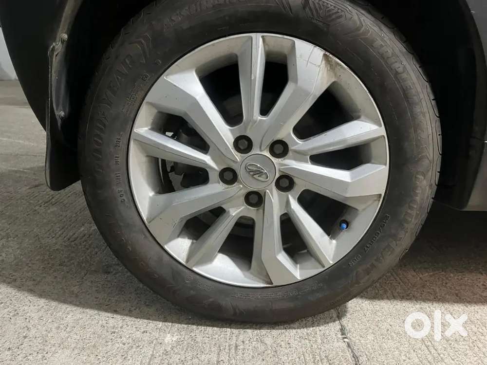 Mahindra Xuv300 Diesel 2021 1st Owner