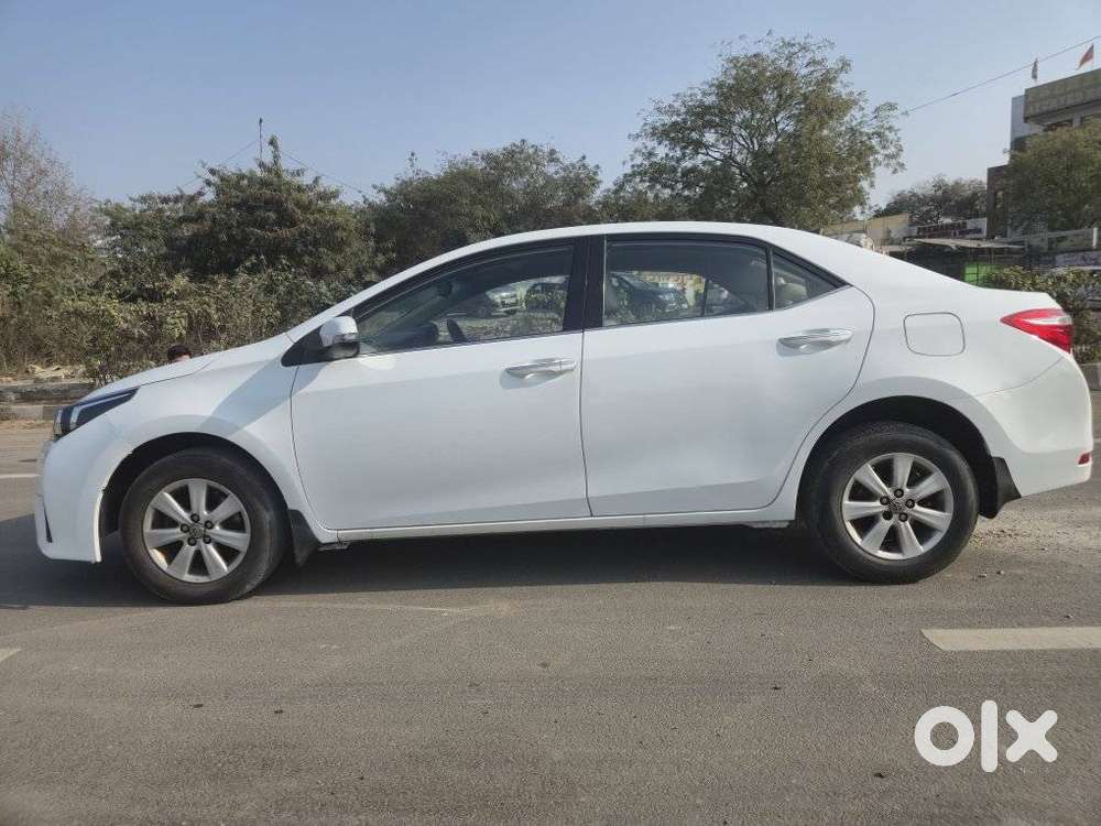 Toyota Corolla Altis