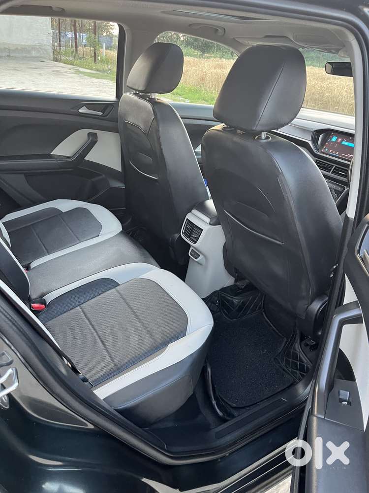 Volkswagen Taigun 1.0 Tsi Topline At, 2022, Petrol