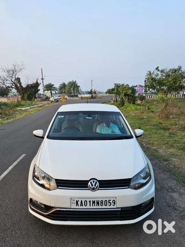 Volkswagen Ameo Highline 2016