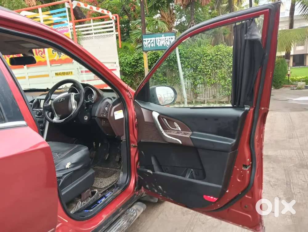 Mahindra Xuv500 2012