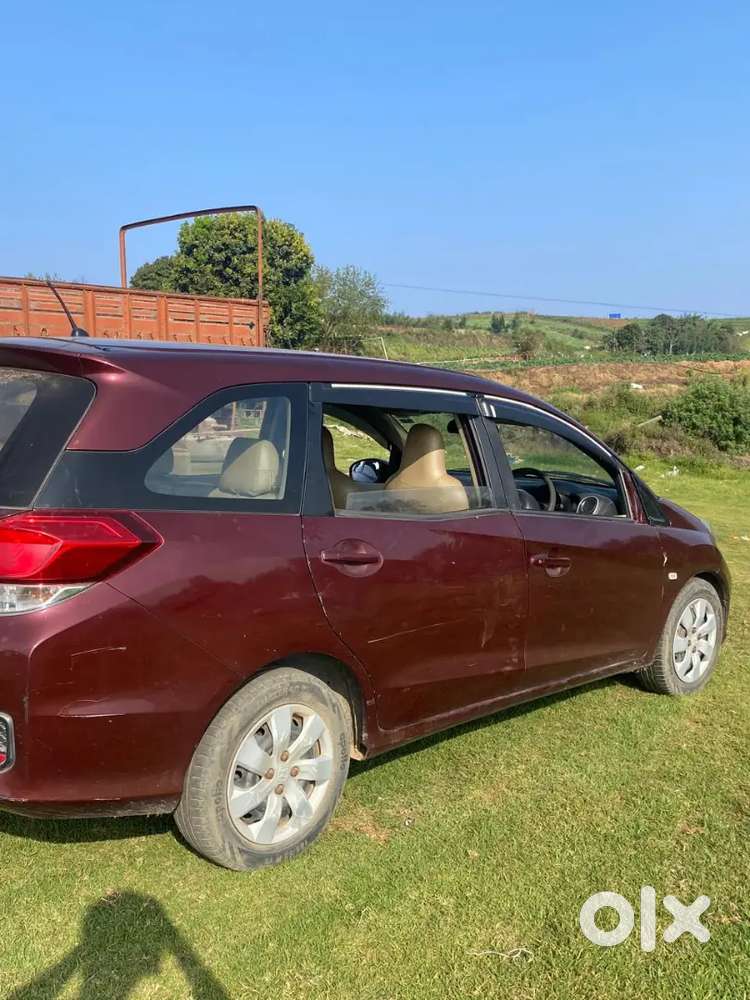 Honda Mobilio 2014 Petrol Well Maintained,neat And Clean Tyres 80%