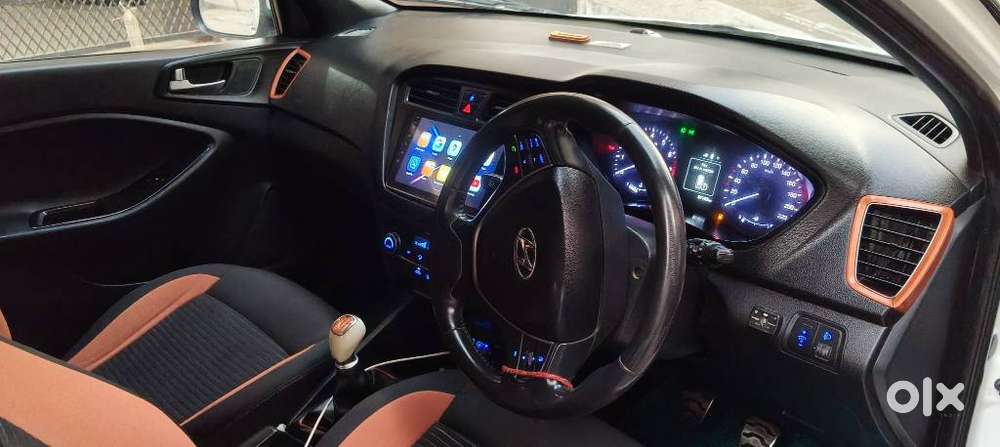 Hyundai I20 Active Sx Petrol, 2018, Petrol