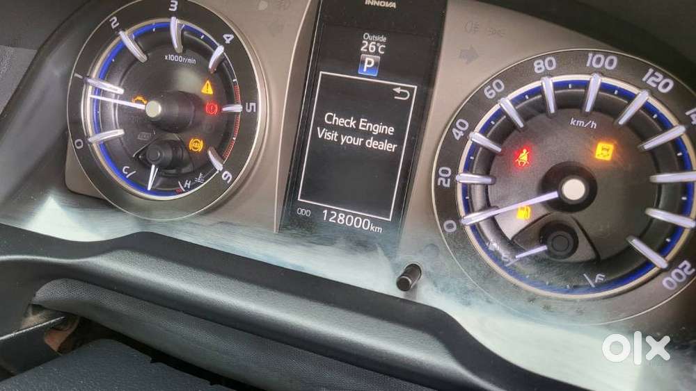 Toyota Innova Crysta 2.8z Automatic, 2016, Diesel