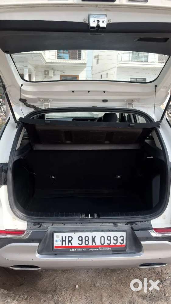 Kia Sonet 2023 Petrol Well Maintained