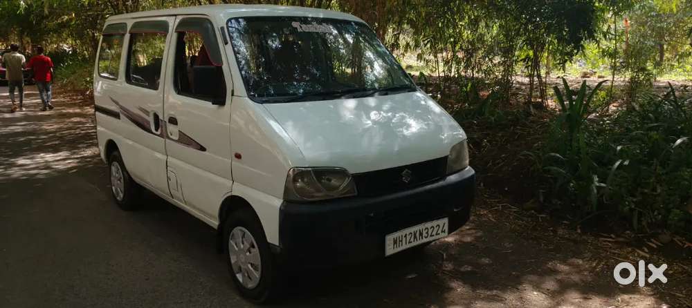 Maruti Suzuki Eeco 2015 Petro+cng  65000 Km Drive Excellent Condition