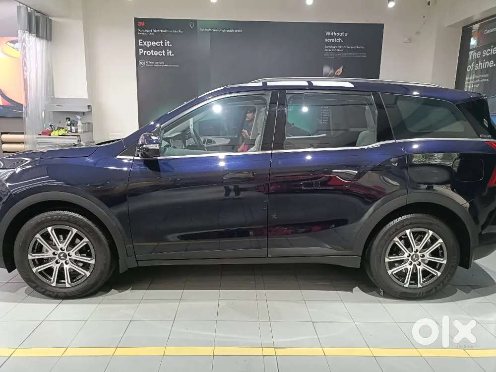 Mahindra Xuv700 2024 At Diesel Well Maintained