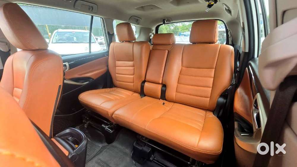 Toyota Innova Crysta 2.4 V 8 Str, 2022, Diesel