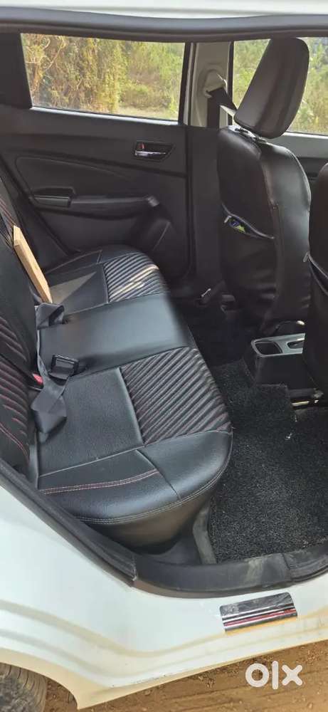 Model 23/12/2023 Swift Vxi Cng+petrol