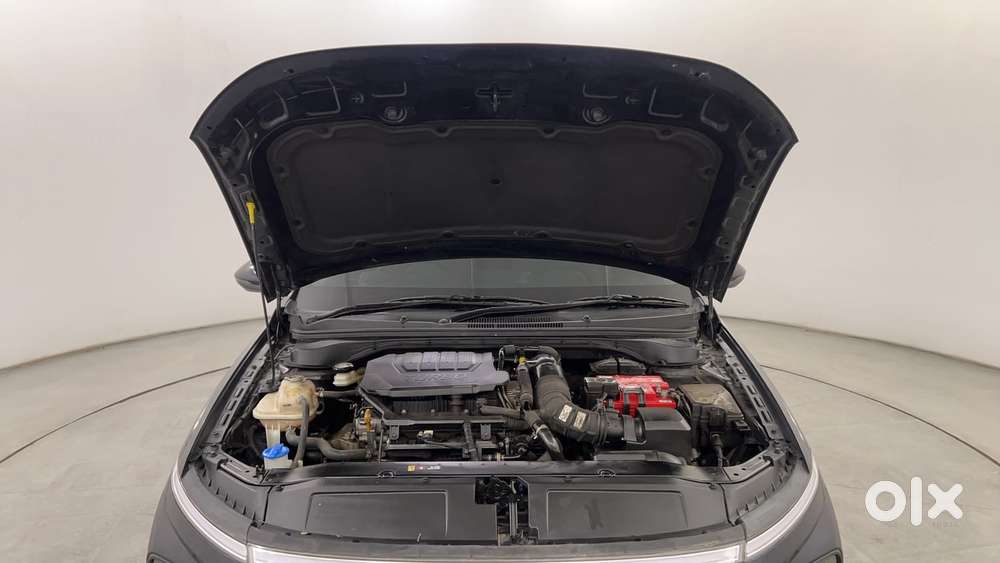 Hyundai Verna 1.5 Sx (o) Turbo Petrol Dct, 2023, Petrol