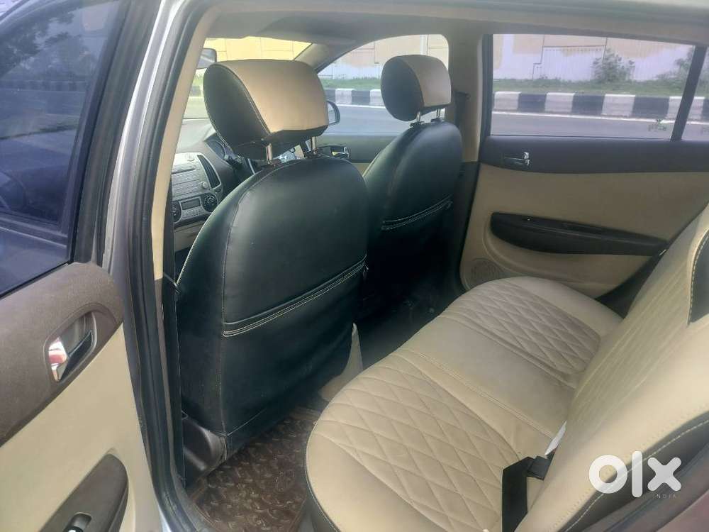 Hyundai I20 2011 Car