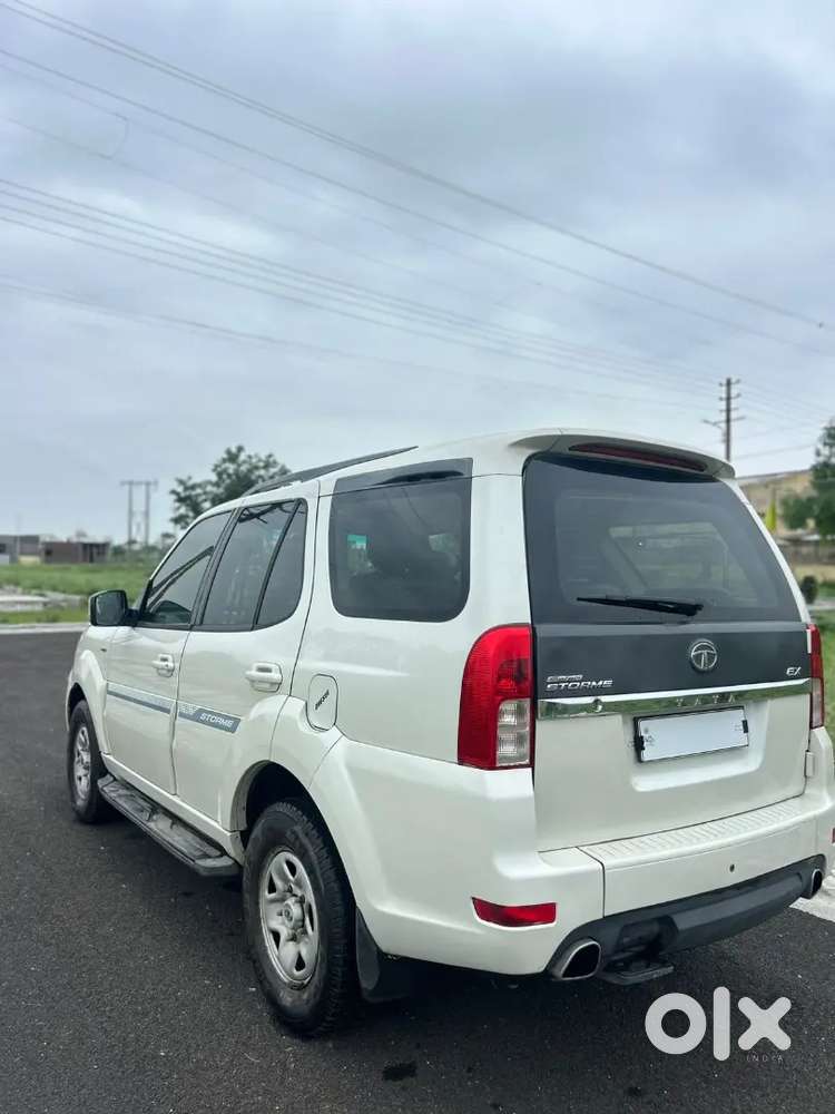 Tata Safari Storme 2017 Model