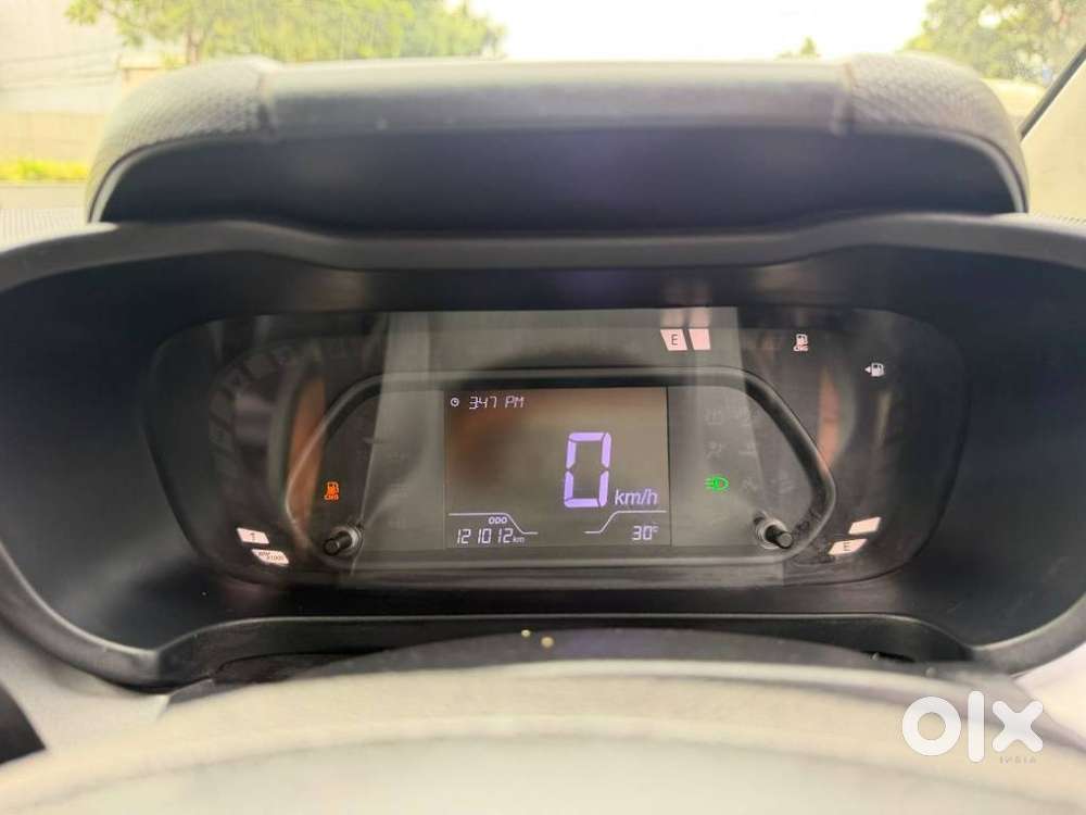 Tata Altroz Xz Plus (o) (s) Icng, 2023, Cng & Hybrids