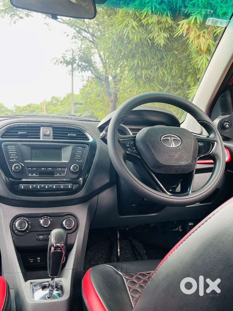 Tata Tigor, 2017, Petrol
