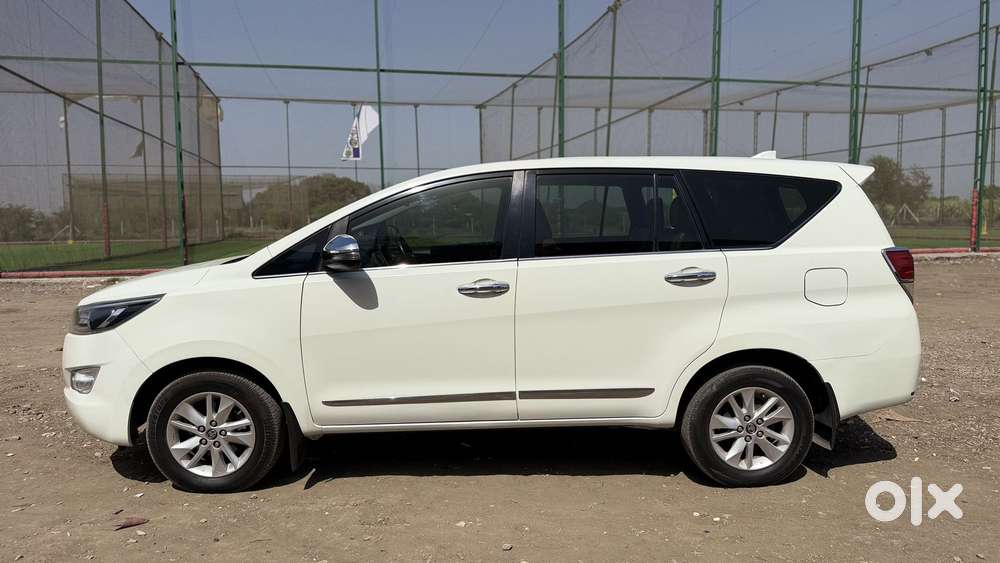Toyota Innova Crysta 2.8 Zx At, 2017, Diesel