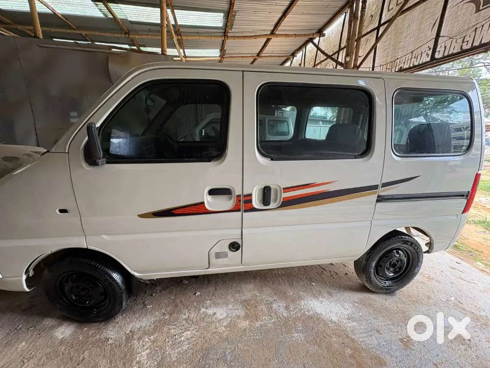 Maruti Suzuki Eeco 2013 Cng & Hybrids 65000 Km Driven