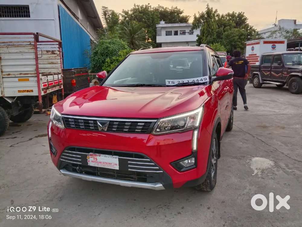 Mahindra Xuv300 2023 Diesel Well Maintained