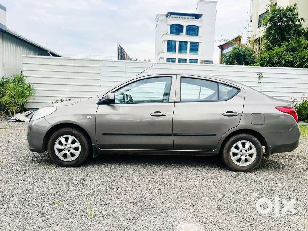 Nissan Sunny Automatic Cvt 2013