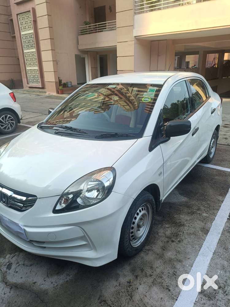 Well Maintained Amaze For Sale