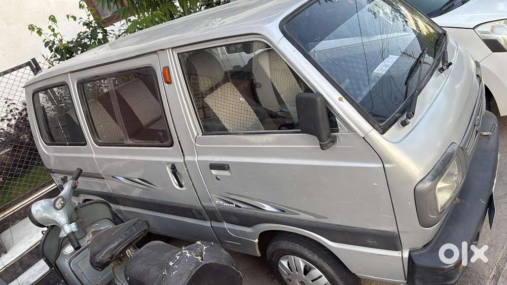 Maruti Suzuki Omni 0.8 E 8 Str Bsiv, 2016, Petrol