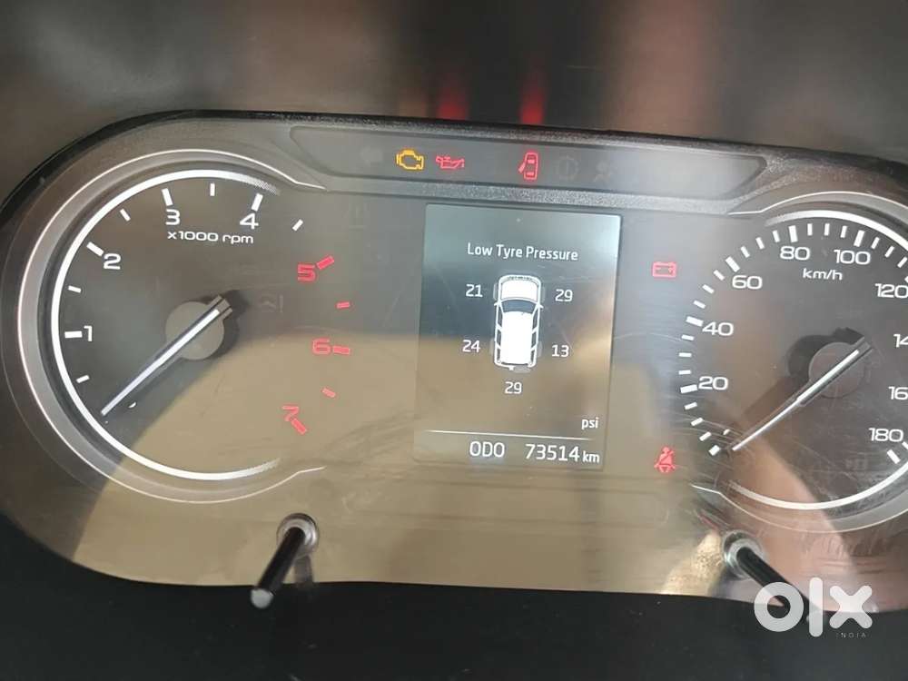 Mahindra Bolero Neo 1.5 N8, 2023, Diesel