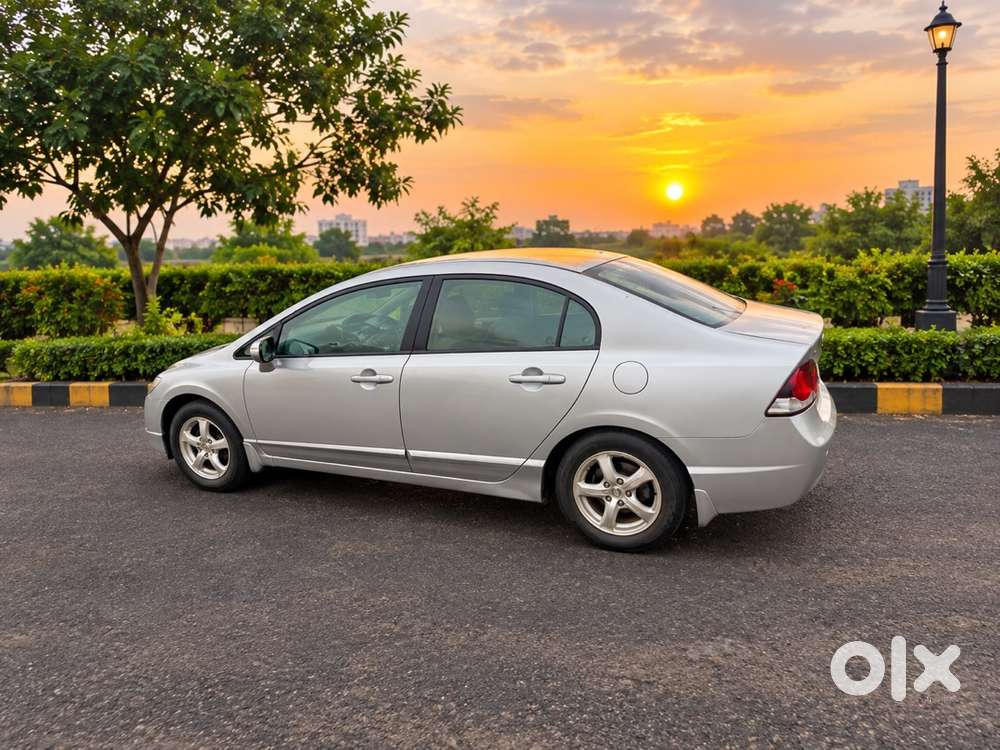 Honda Civic 95000 Km Driven Well Maintned Class Condition