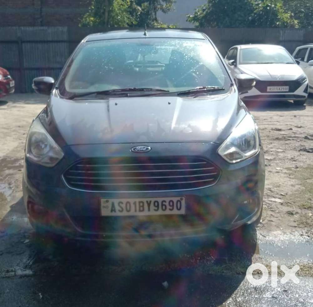 Ford Figo, 2016, Petrol