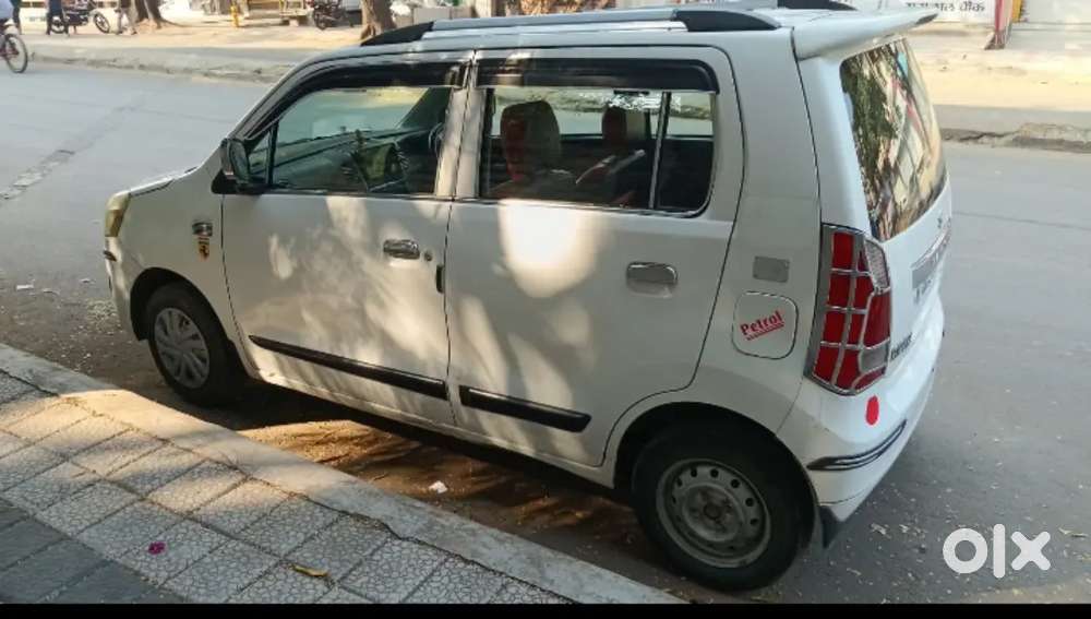 Maruti Suzuki Wagon R Flex Fuel 2017 Cng & Hybrids 100000 Km Driven