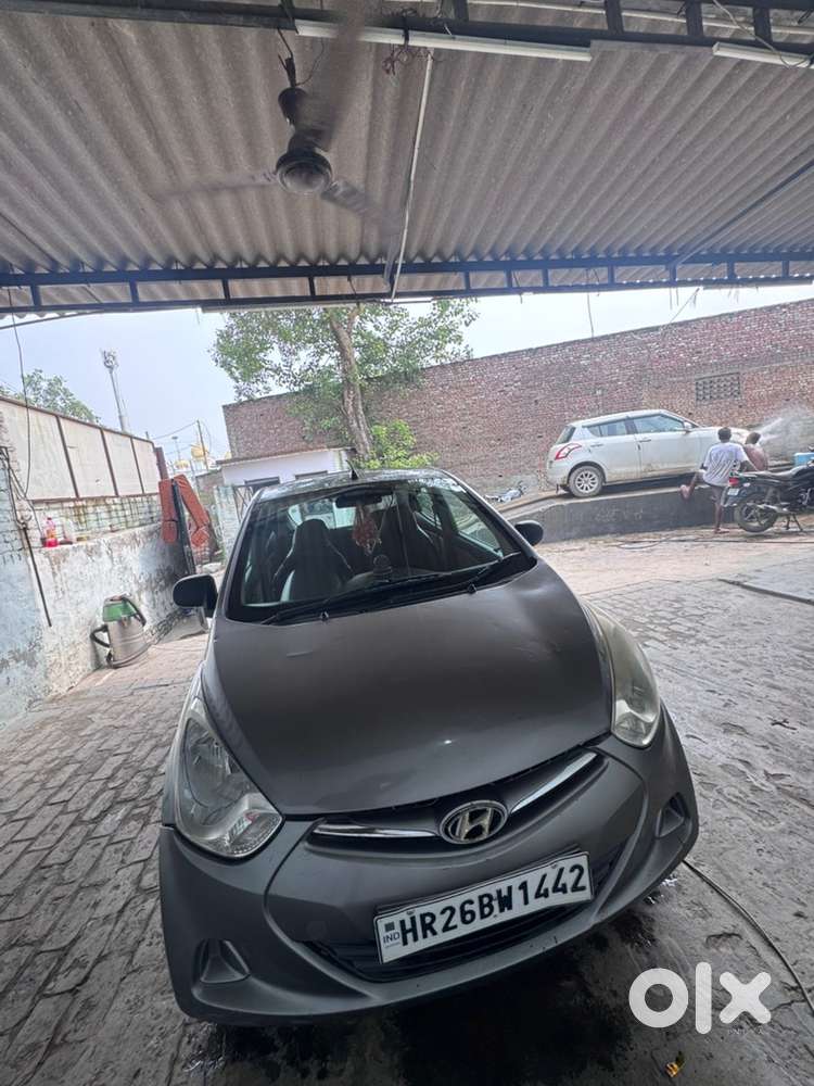 Hyundai Eon Magna 2012