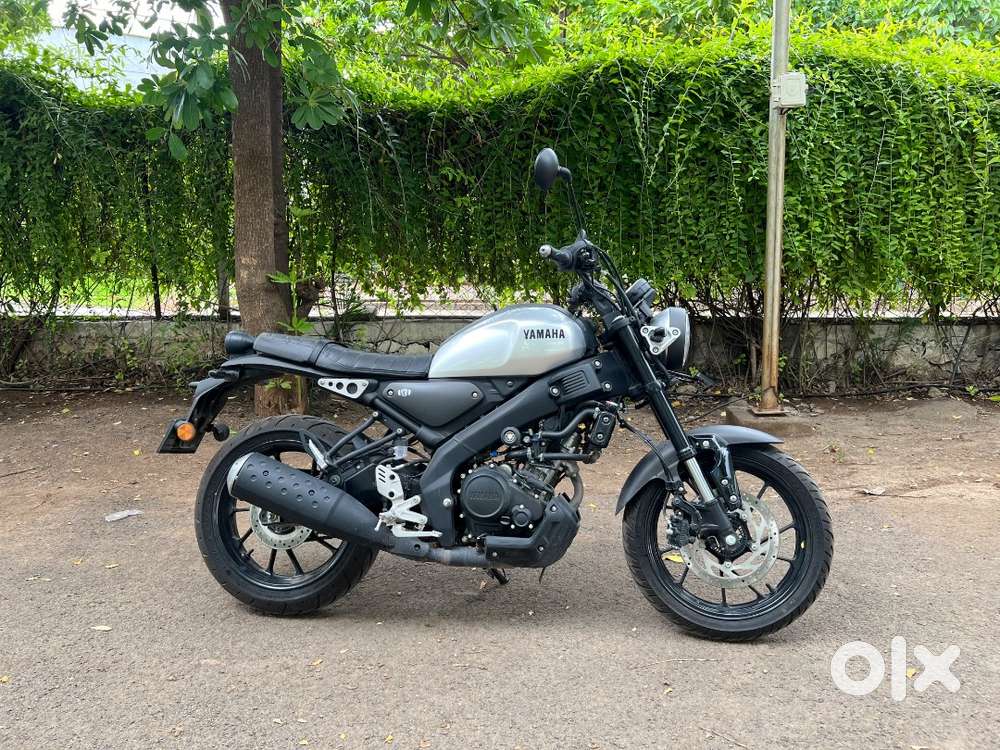 Yamaha xsr 155 new (1180 km running) best condition