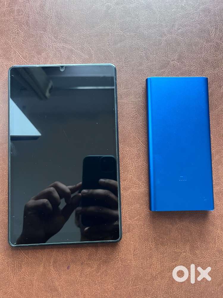 Lenovo Tab M8 3GB/32GB 4G + Mi Power Bank 2i 10000mAh