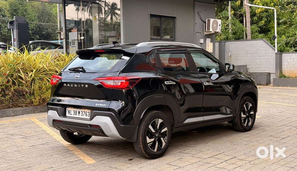 Nissan Magnite N-connecta Mt, 2025, Petrol