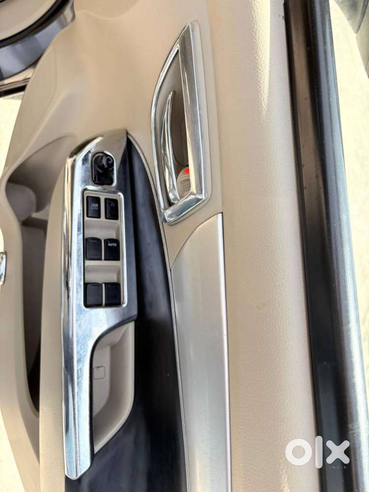 Maruti Suzuki Ertiga Vxi Cng, 2018, Petrol