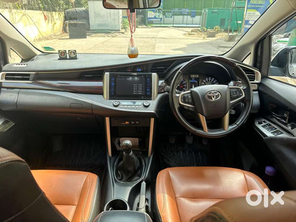 Toyota Innova Crysta 2.7 Vx Mt, 2019, Petrol