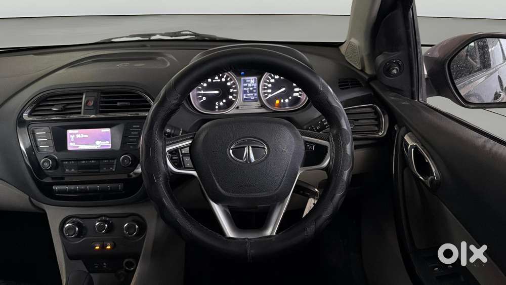 Tata Tiago 1.2 Revotron Xza, 2017, Petrol