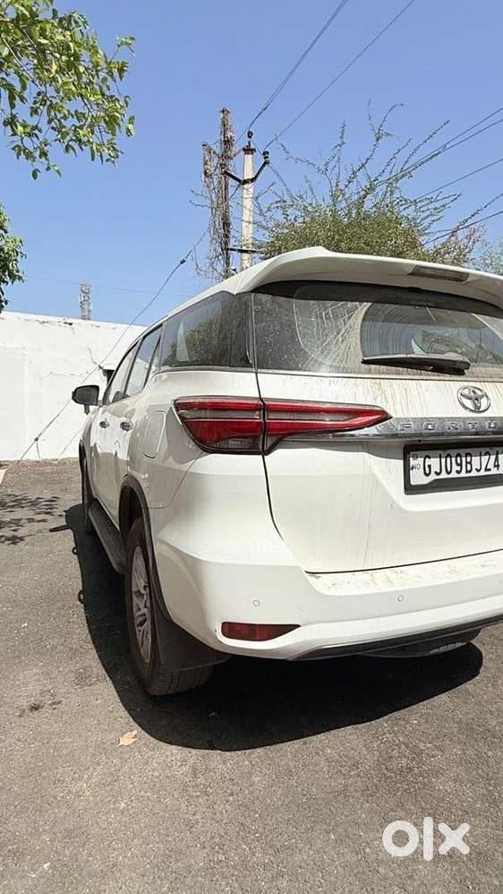 Toyota Fortuner 2021 Diesel Well Maintained