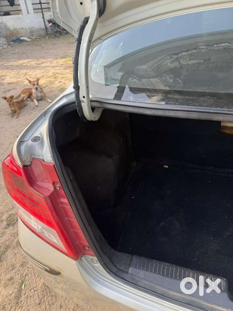 Maruti Suzuki Swift Dzire 2018 Diesel Well Maintained