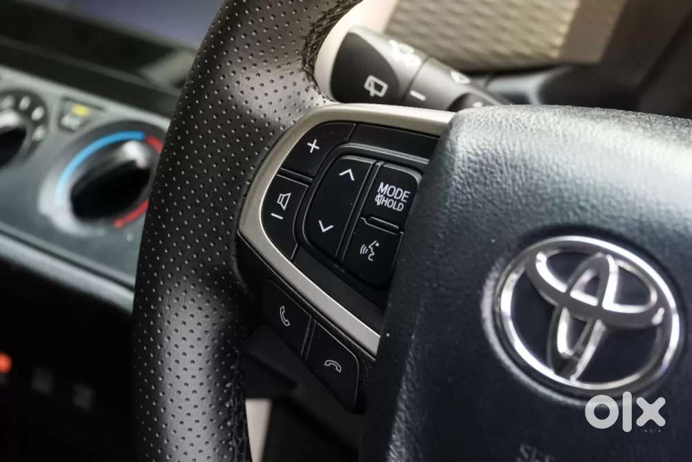 Toyota Innova Crysta [2020-ongoing] 2.4 Gx 7 Str, 2021, Diesel