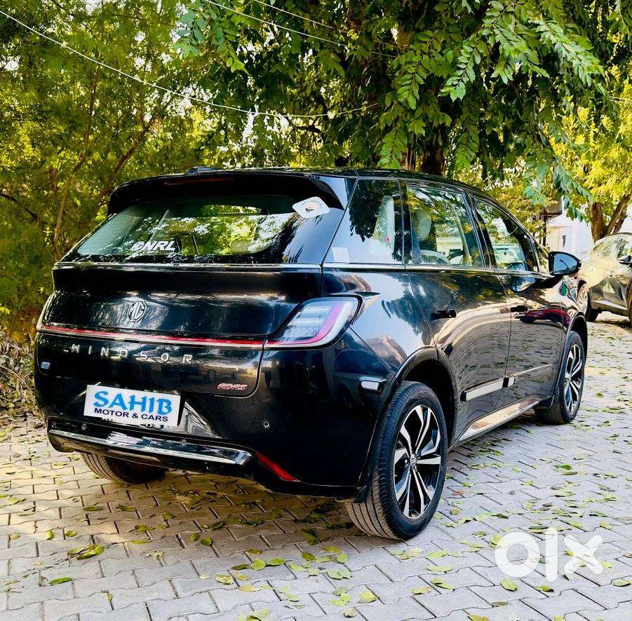 Mg Windsor Ev Essence, 2025