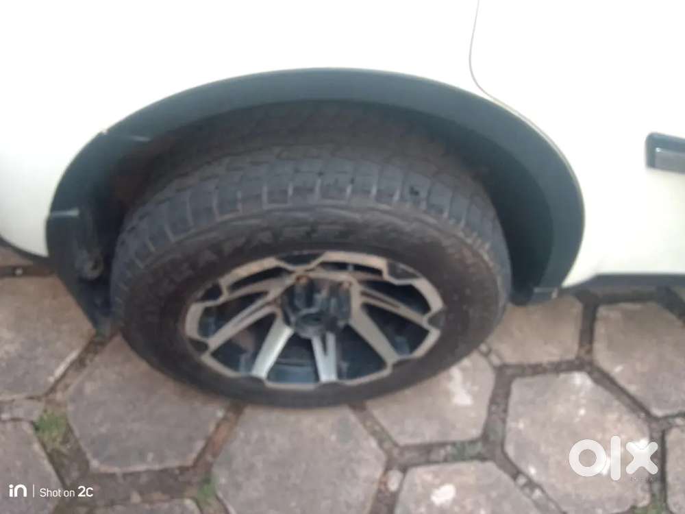 Mahindra Xuv500 2013 Diesel 85000 Km Driven