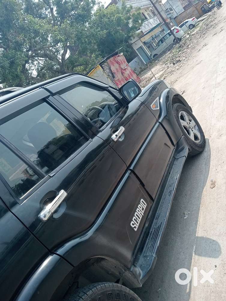 Mahindra Diesel Car 2016 Km Driven