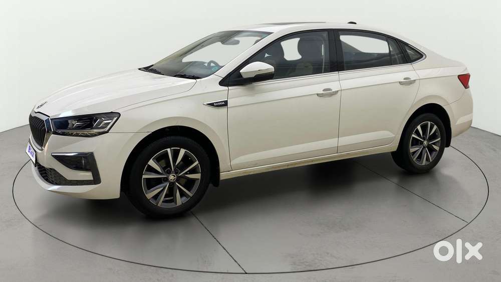 Skoda Slavia 1.0 Tsi Style At, 2022, Petrol
