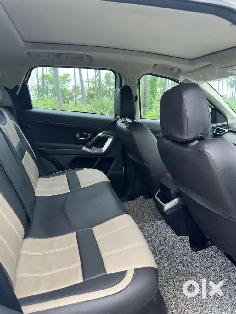 Tata Harrier Xt+ Sunroof